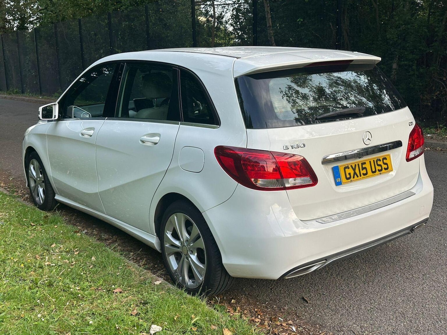 Used Mercedes-Benz B Class 2015 for sale - 77668693: Photo 4
