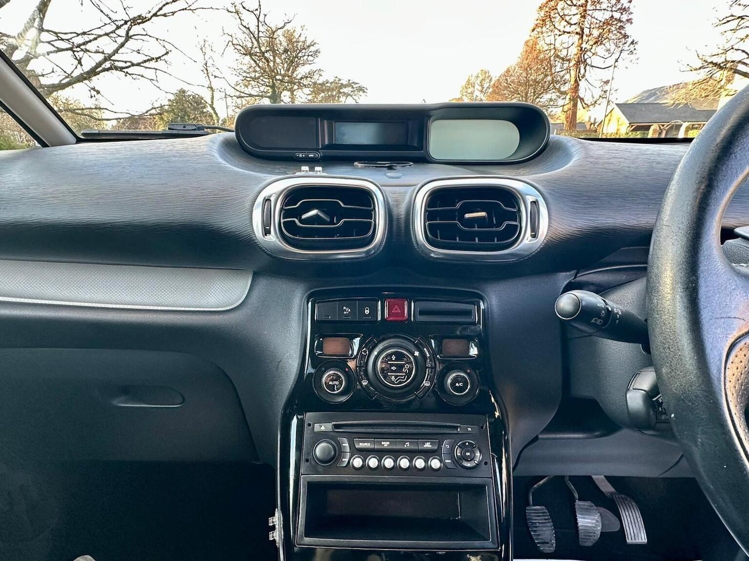 Used Citroen C3 Picasso 2013 for sale - 77668577: Photo 17