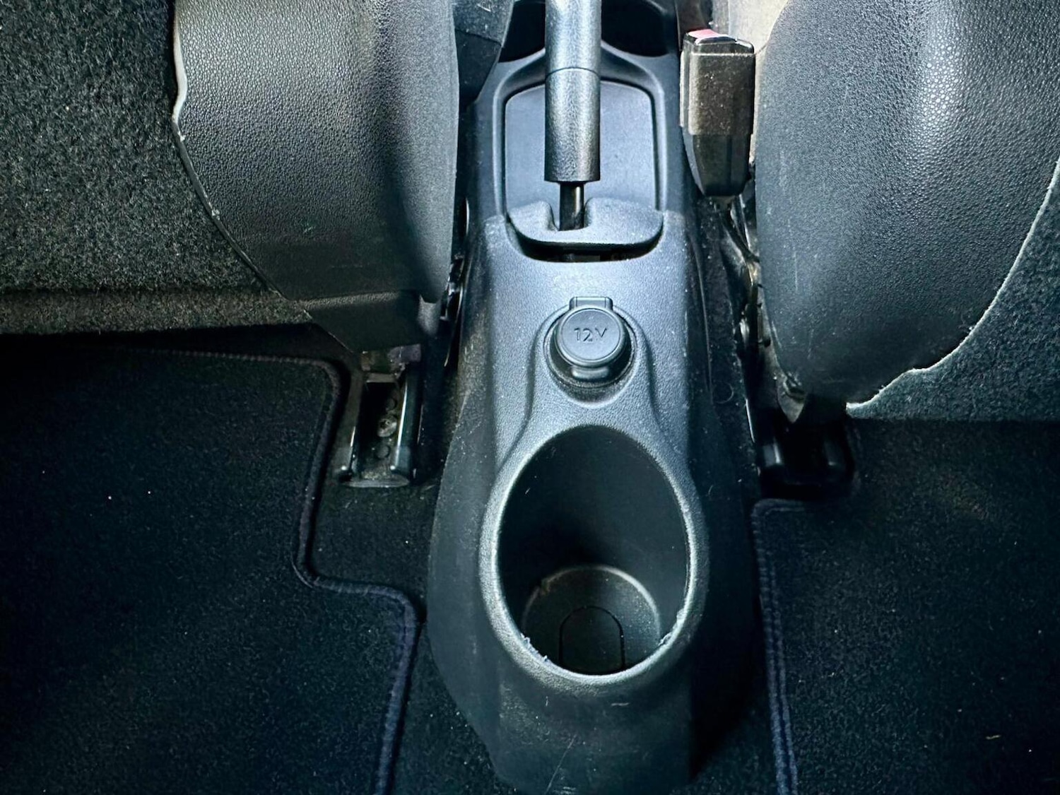 Used Citroen C3 Picasso 2013 for sale - 77668577: Photo 27