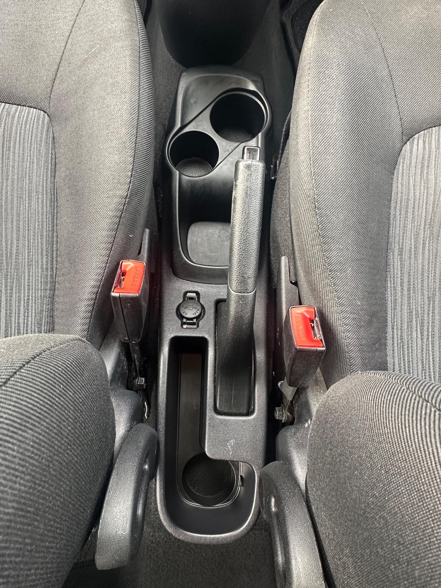 Used Hyundai i10 2012 for sale - 78135025: Photo 22