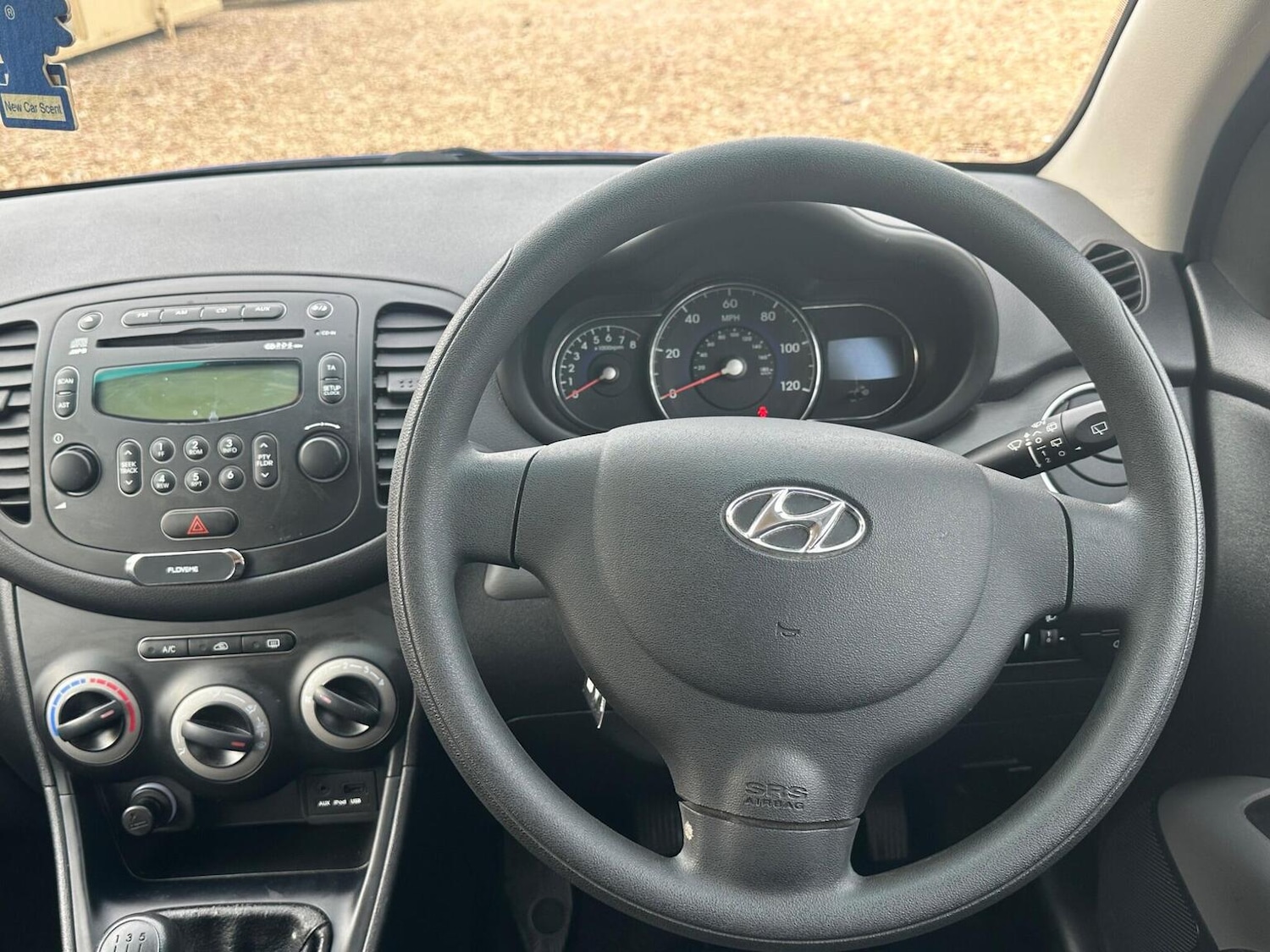 Used Hyundai i10 2012 for sale - 78135025: Photo 27