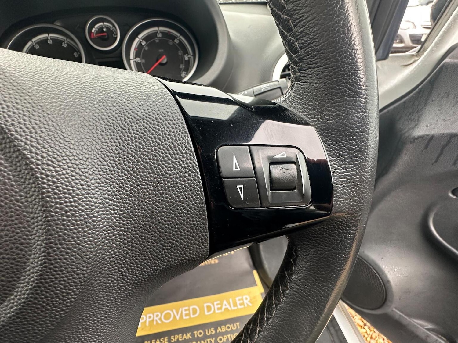 Used Vauxhall Corsa 2014 for sale - 77707311: Photo 17