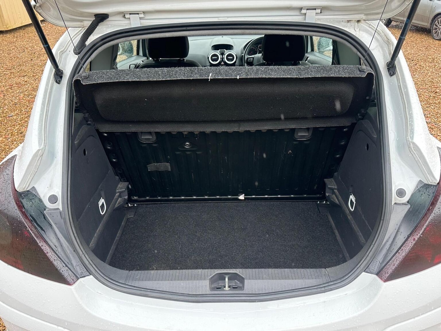 Used Vauxhall Corsa 2014 for sale - 77707311: Photo 32