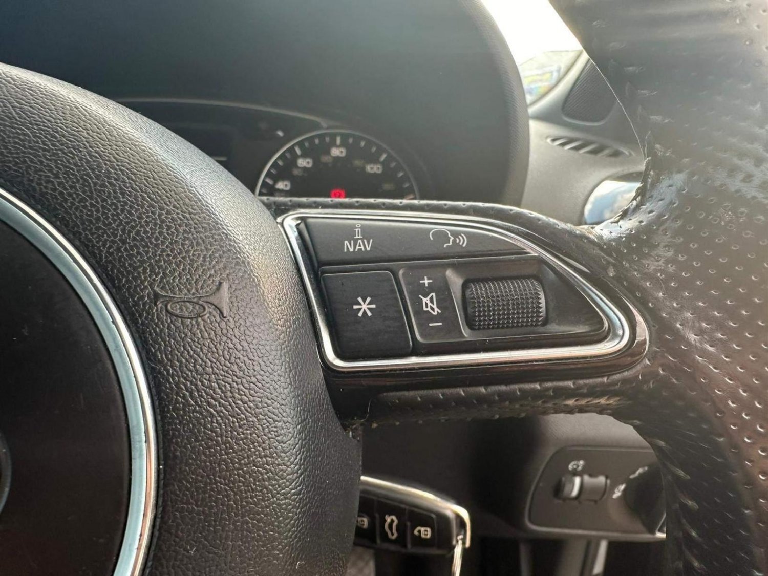 Used Audi A1 2013 for sale - 77668682: Photo 27