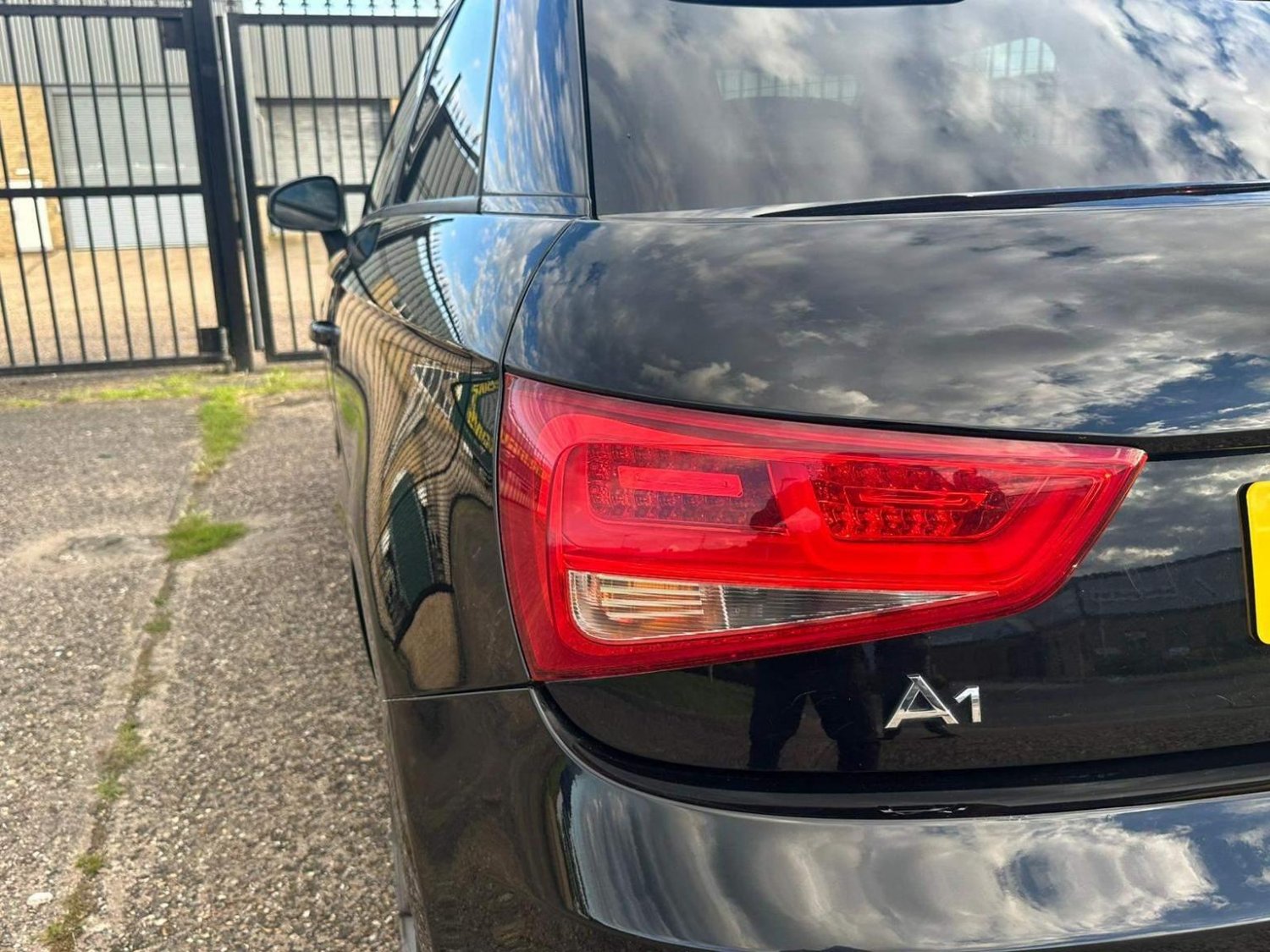 Used Audi A1 2013 for sale - 77668682: Photo 8