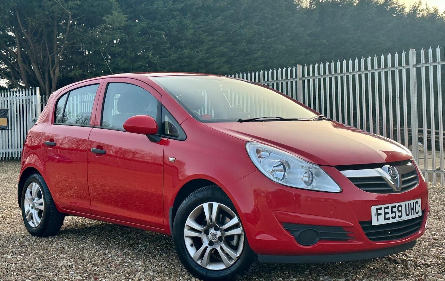 Used Vauxhall Corsa 2009 for sale - 77766409: Photo 2
