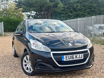 Used Peugeot 208 2016 for sale - 79835972: Photo