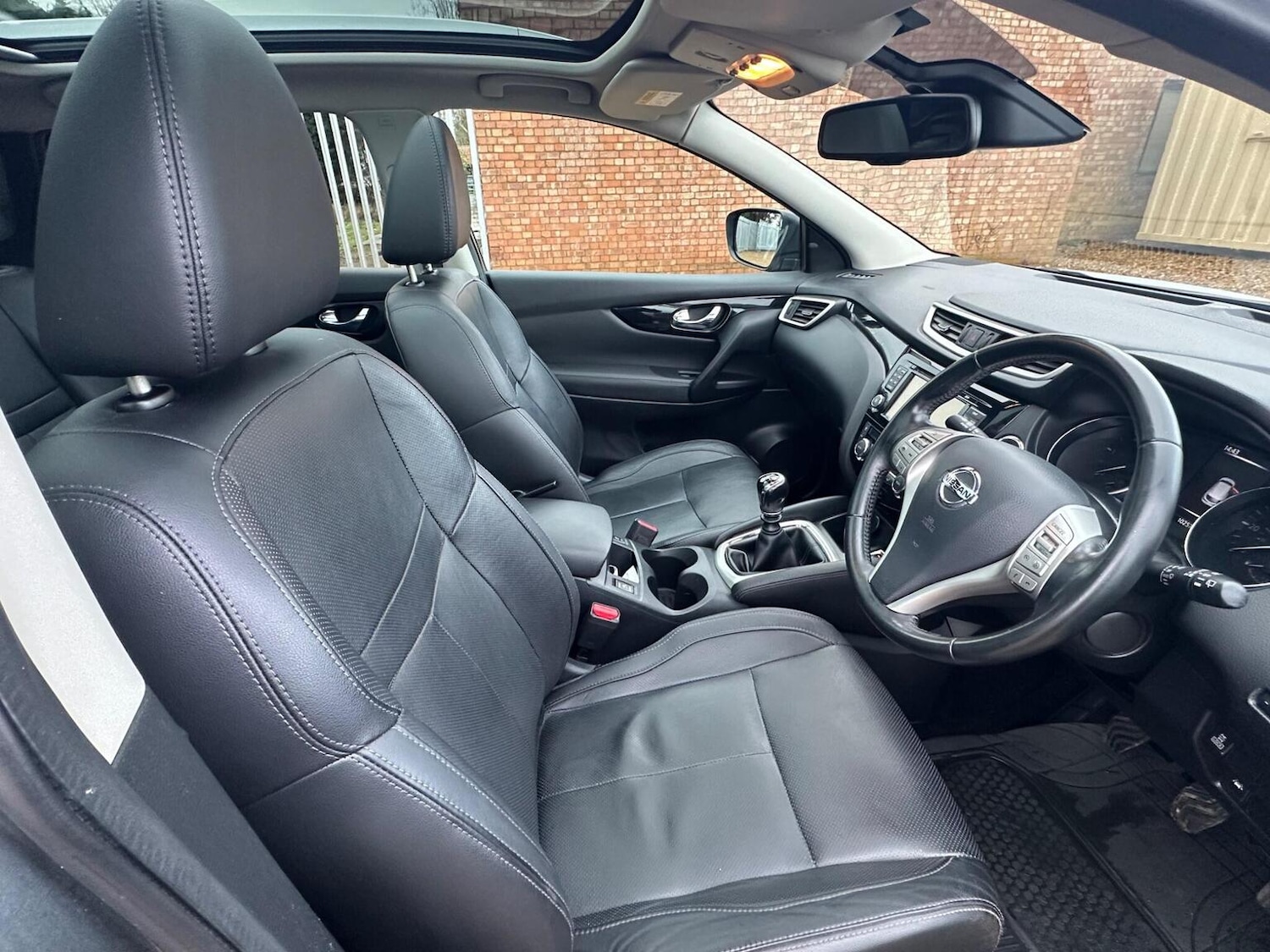 Used Nissan Qashqai 2015 for sale - 77668604: Photo 19