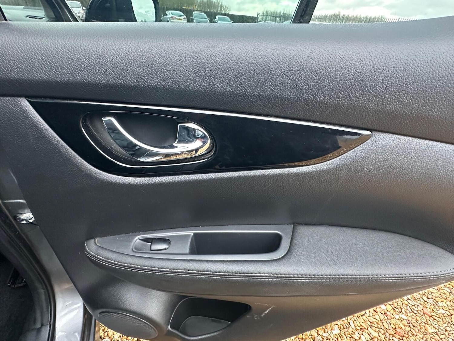 Used Nissan Qashqai 2015 for sale - 77668604: Photo 20