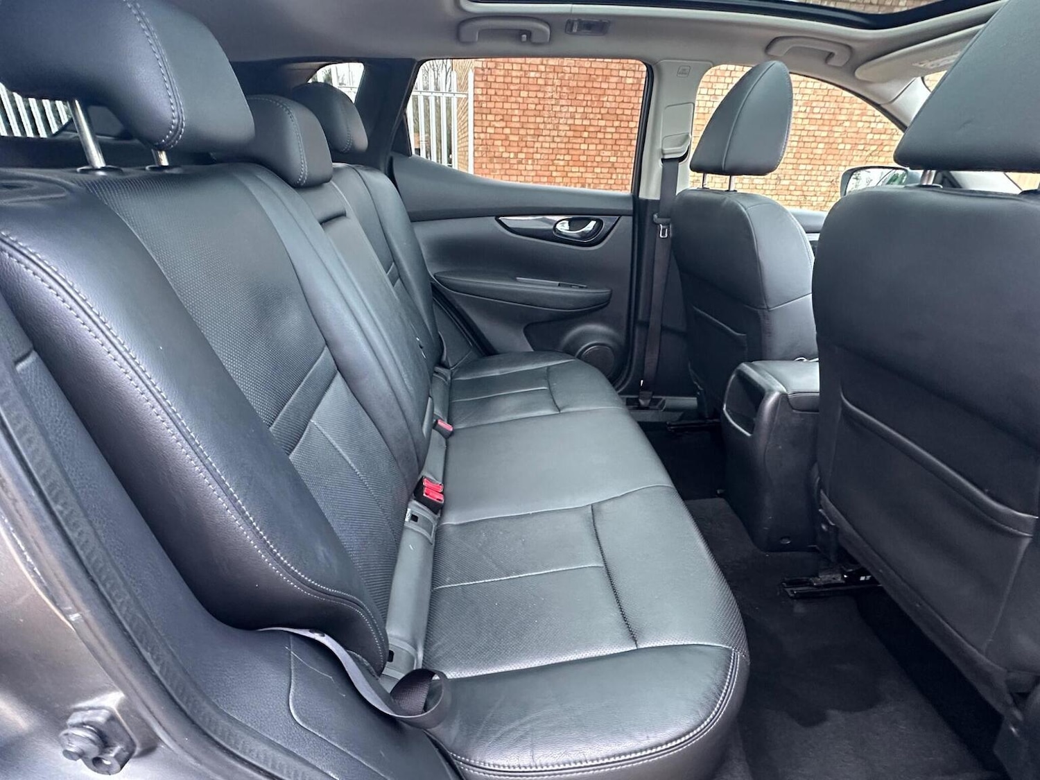 Used Nissan Qashqai 2015 for sale - 77668604: Photo 21