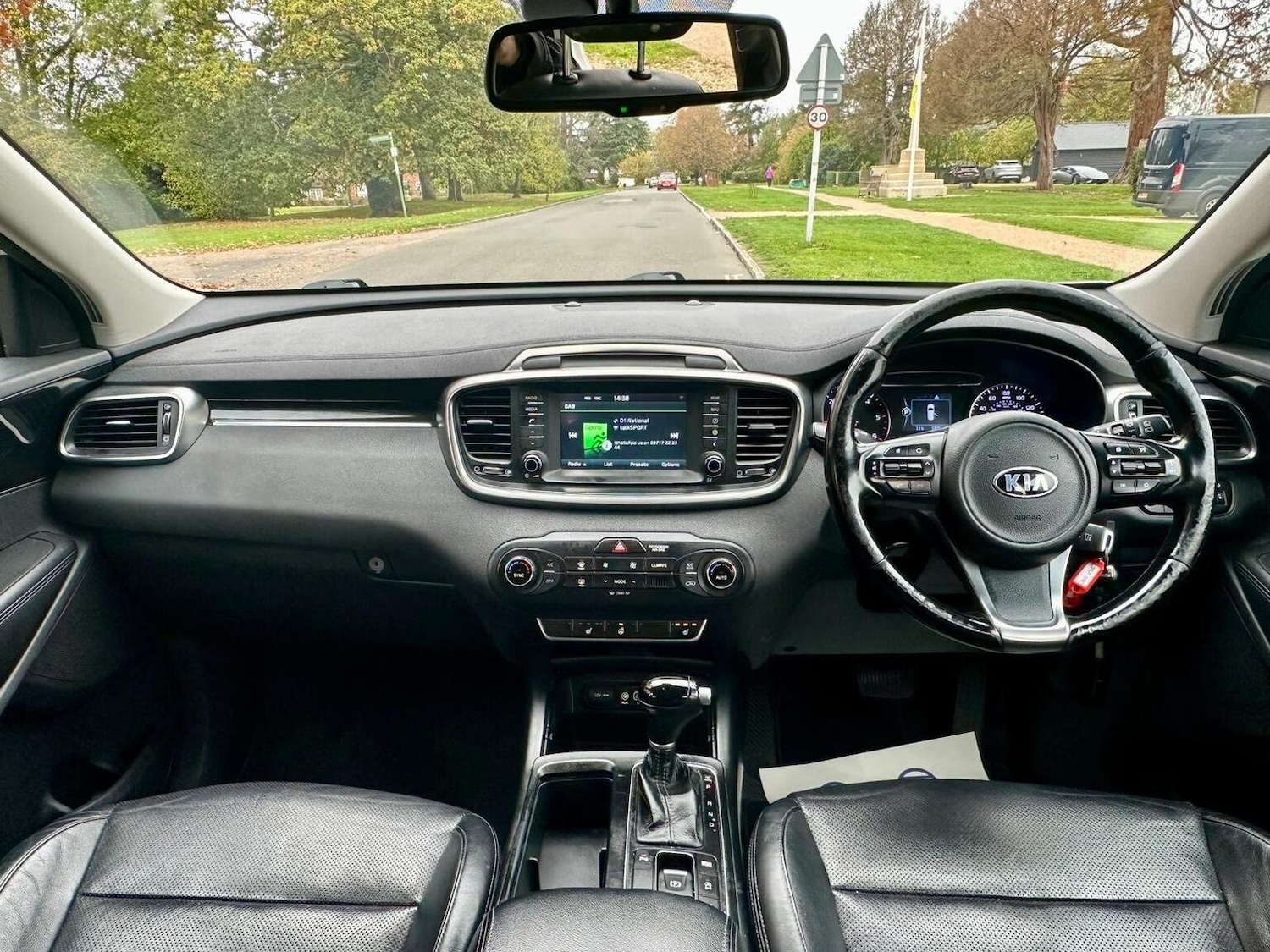 Used Kia Sorento 2015 for sale - 77668677: Photo 10