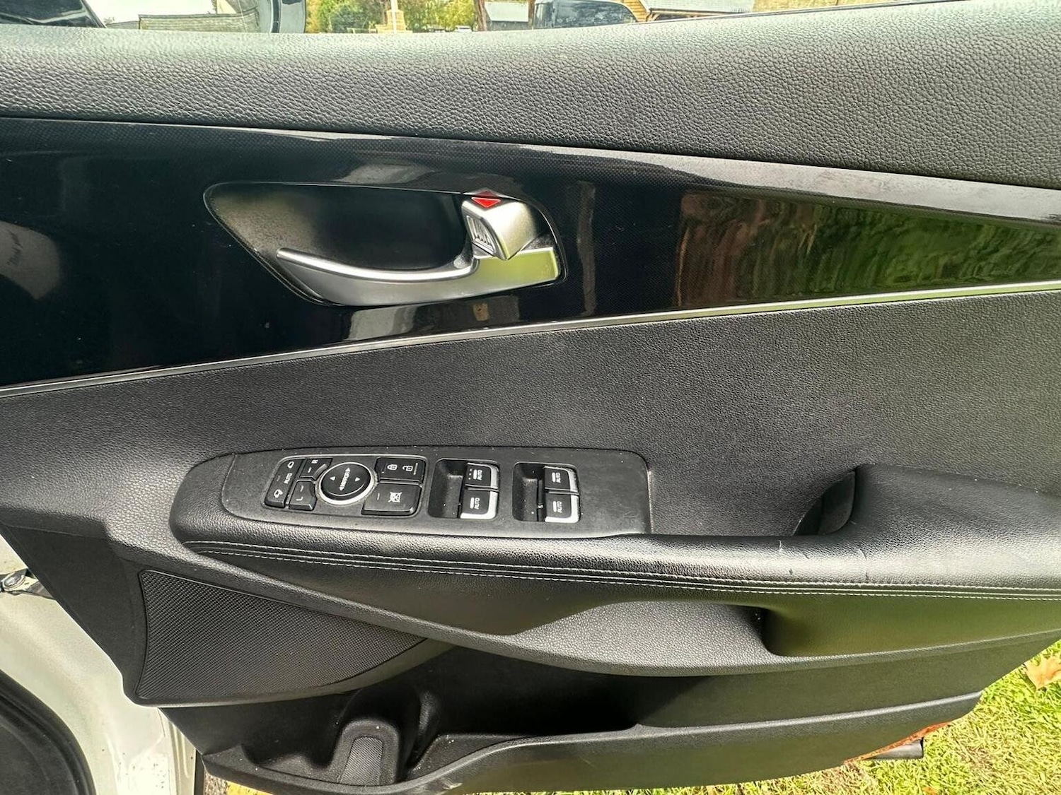 Used Kia Sorento 2015 for sale - 77668677: Photo 29