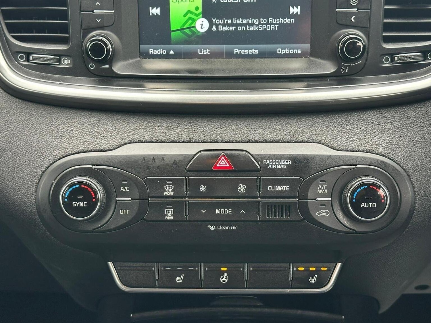 Used Kia Sorento 2015 for sale - 77668677: Photo 34