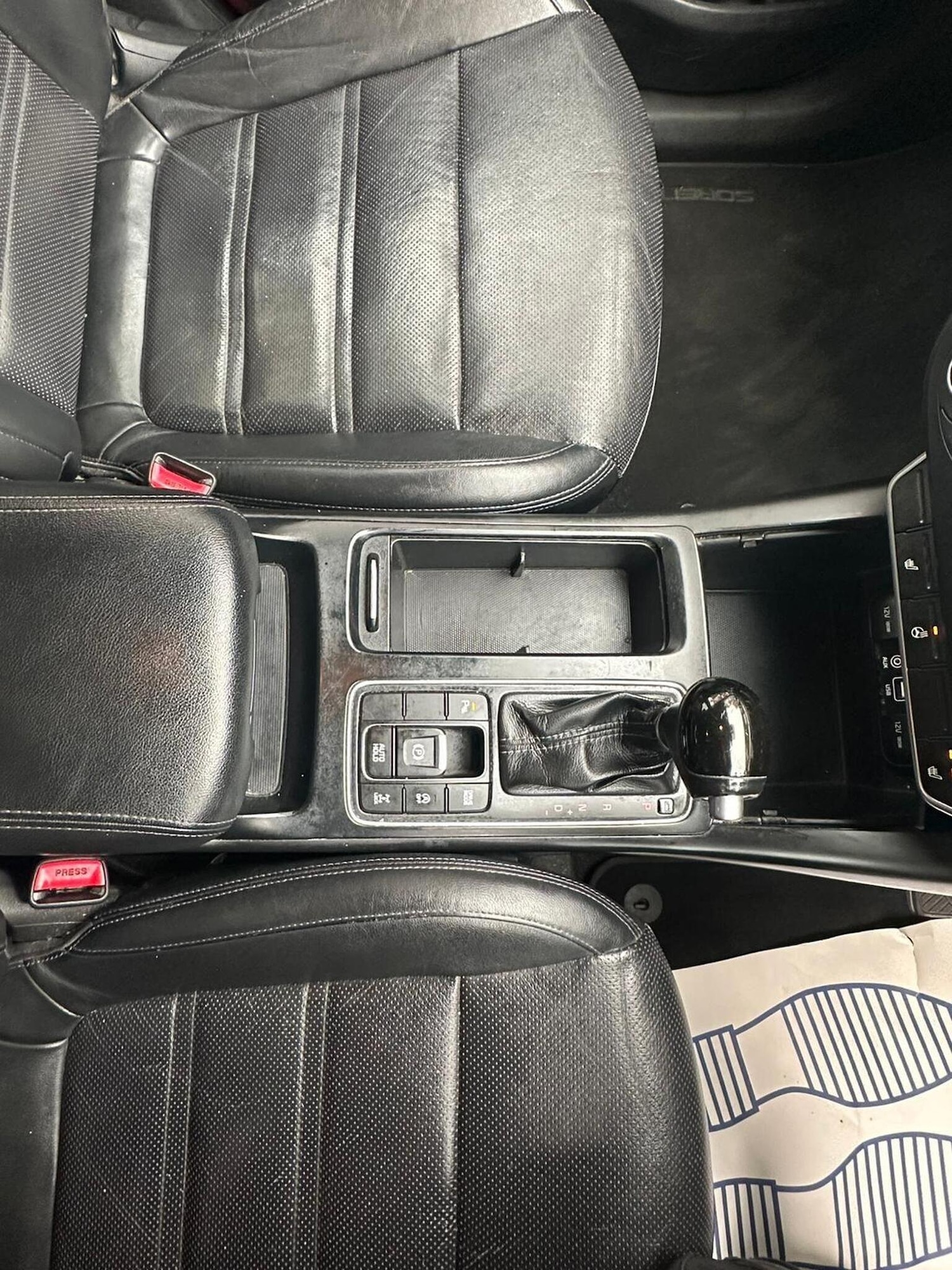 Used Kia Sorento 2015 for sale - 77668677: Photo 42