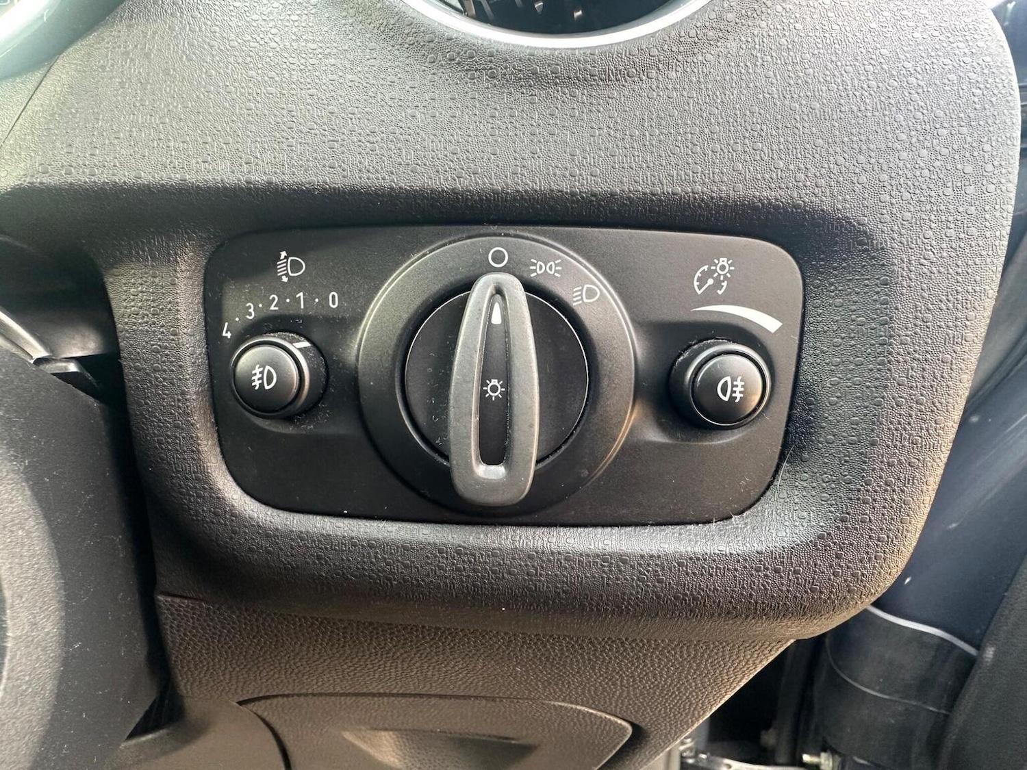 Used Ford Fiesta 2014 for sale - 78084508: Photo 22