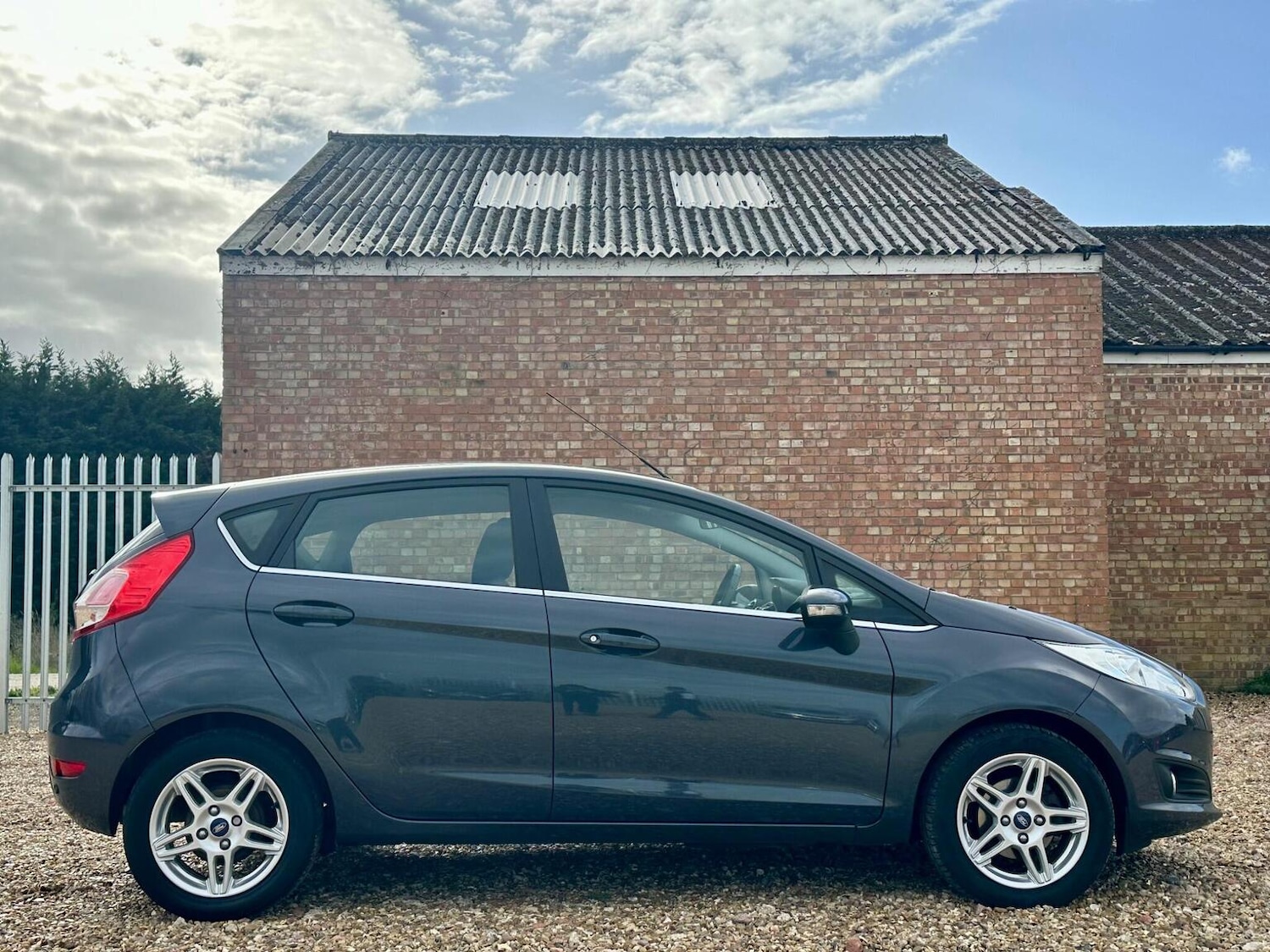 Used Ford Fiesta 2014 for sale - 78084508: Photo 3