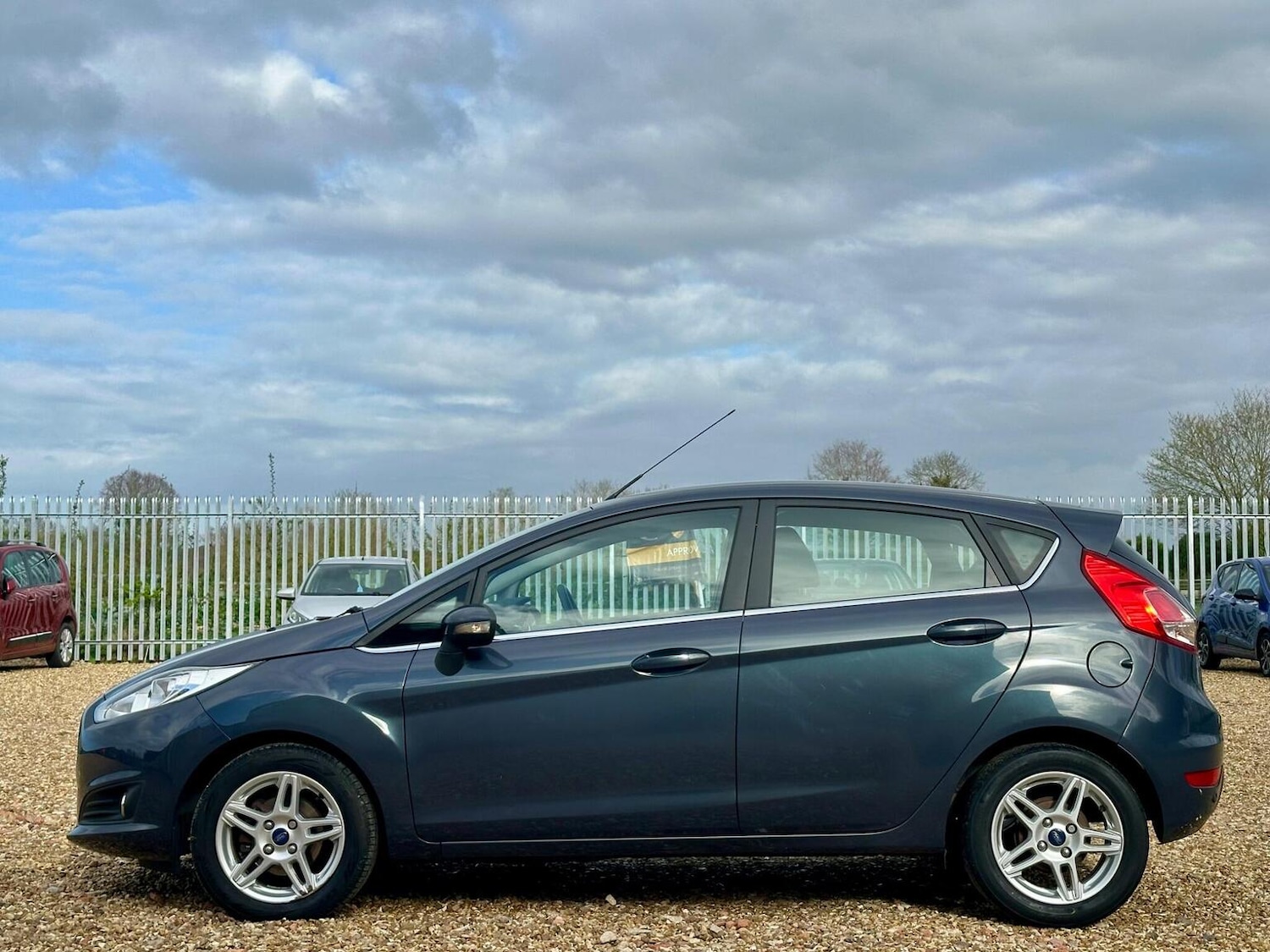 Used Ford Fiesta 2014 for sale - 78084508: Photo 7