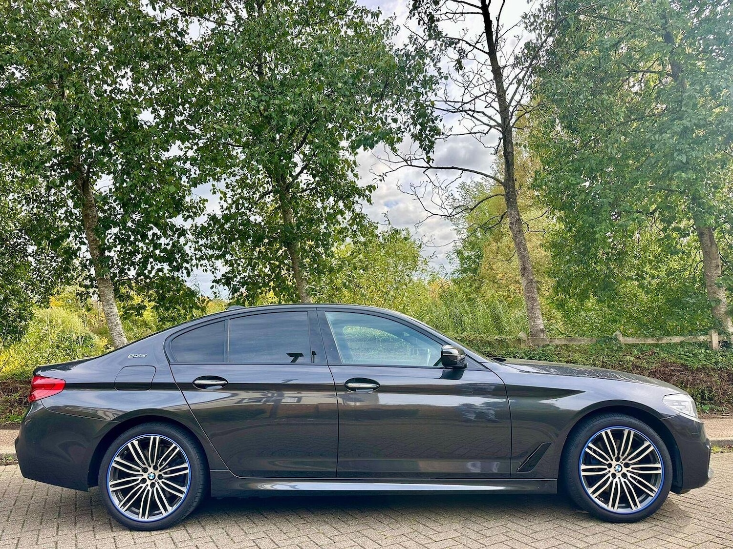 Used BMW 5 Series 2018 for sale - 77668670: Photo 11