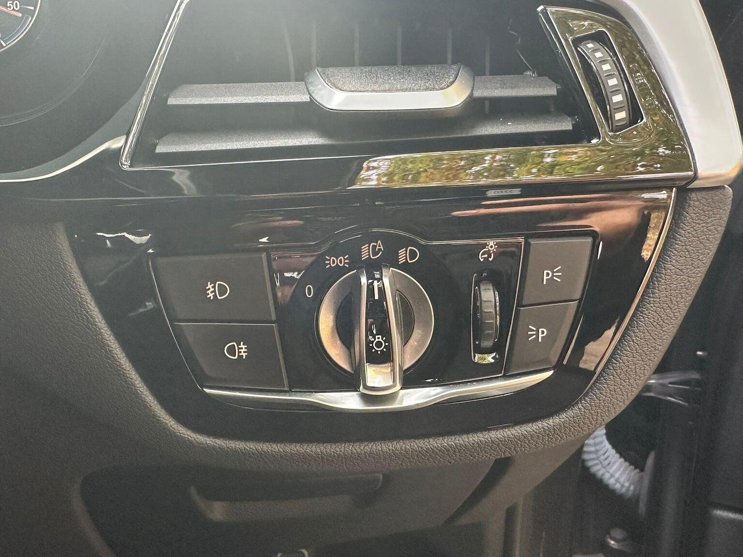 Used BMW 5 Series 2018 for sale - 77668670: Photo 55