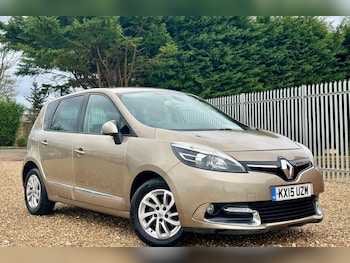Used Renault Scenic 2015 for sale - 78317014: Photo
