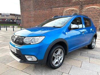Used Dacia Sandero Stepway 2017 for sale - 76473823: Photo