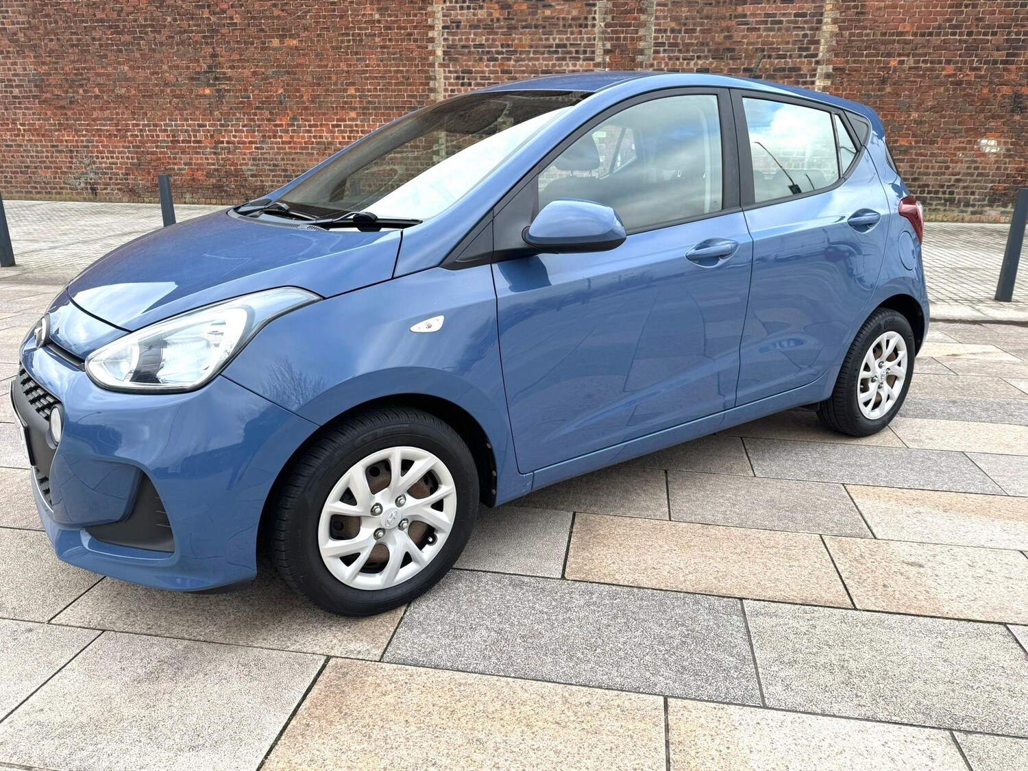 Used Hyundai i10 for sale - 77425930: Photo 12