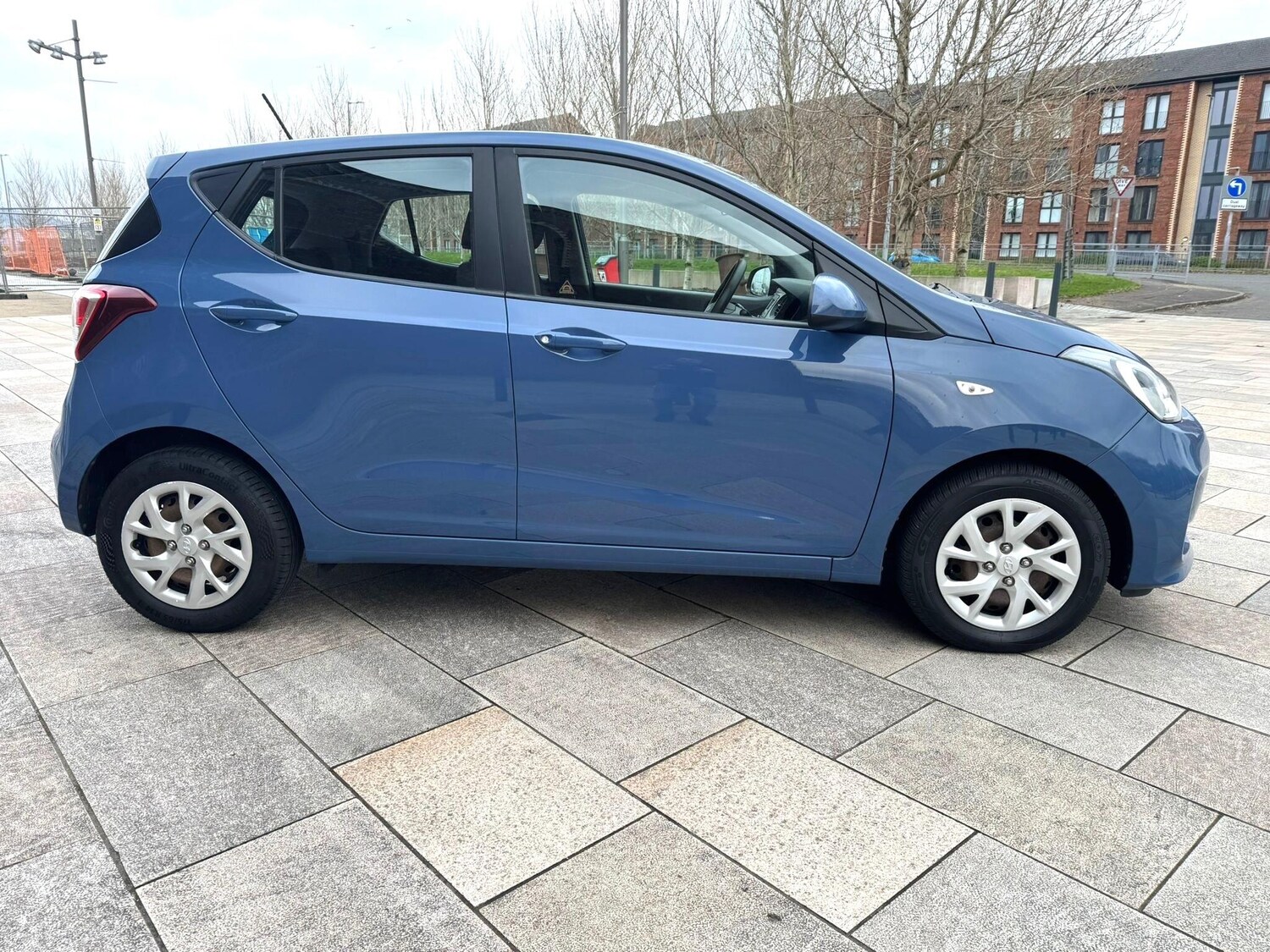 Used Hyundai i10 for sale - 77425930: Photo 17