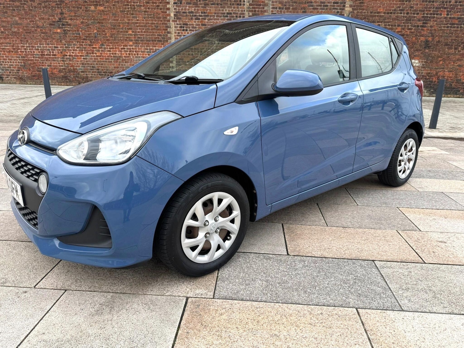 Used Hyundai i10 for sale - 77425930: Photo 3