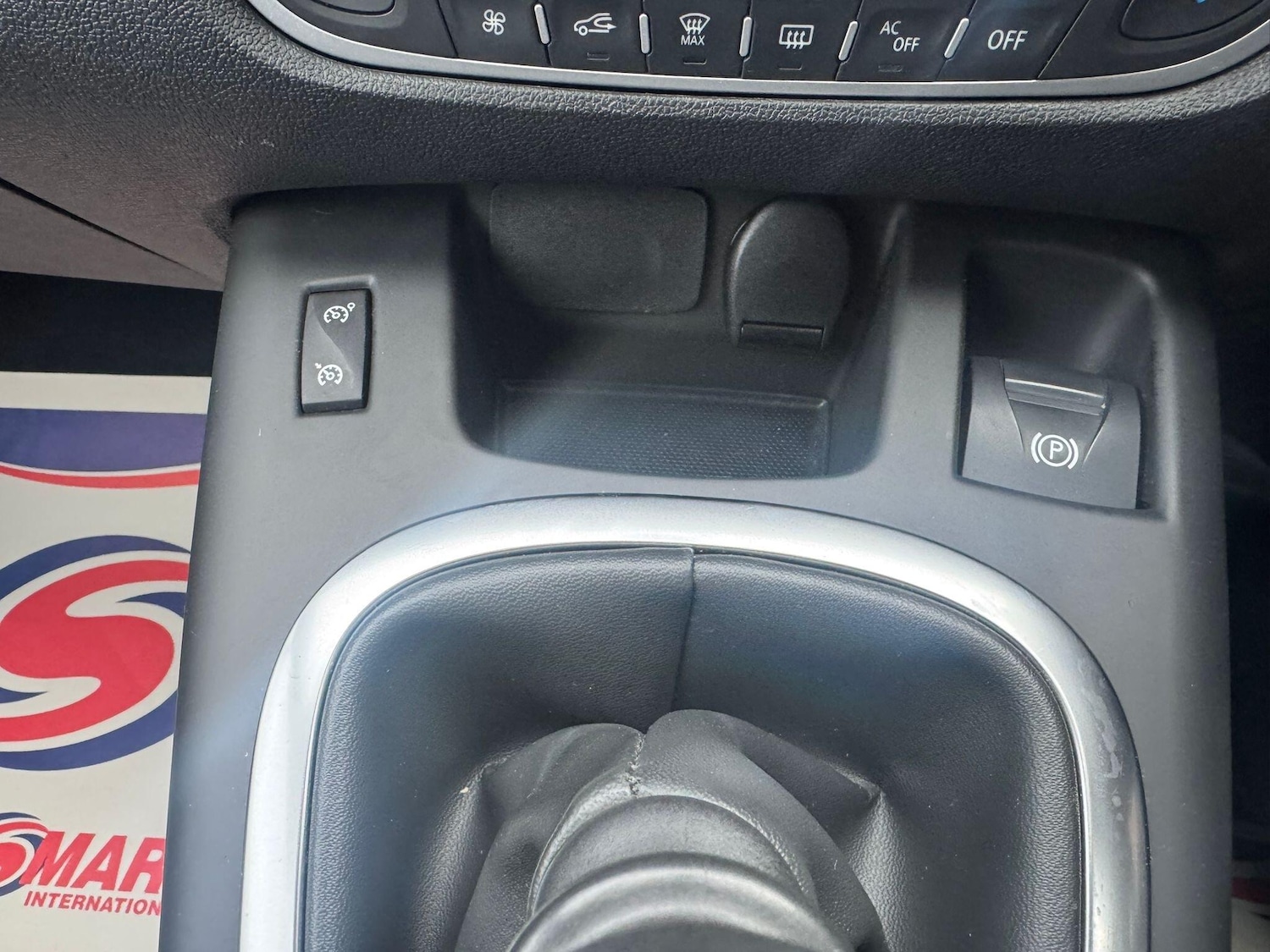 Used Nissan Note 2017 for sale - 77330714: Photo 51