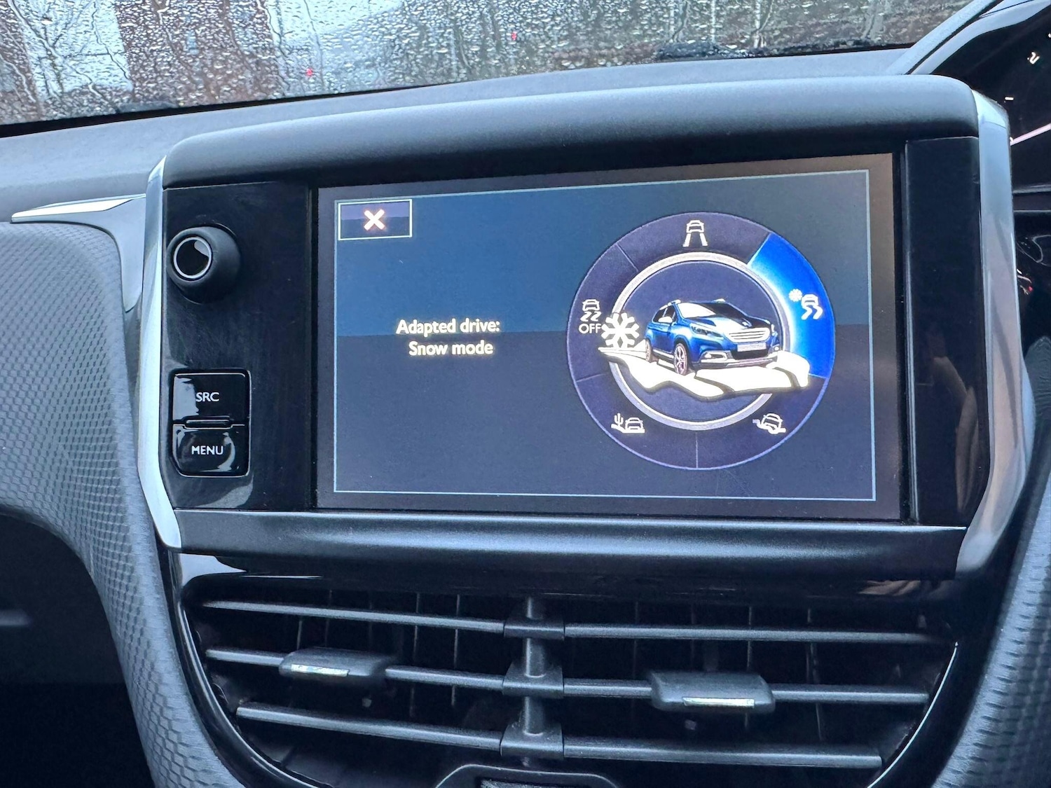 Used Peugeot 2008 2015 for sale - 76913495: Photo 23