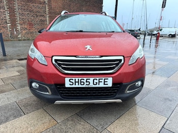 Used Peugeot 2008 2015 for sale - 76913495: Photo
