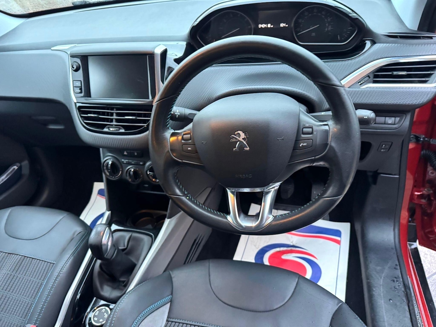 Used Peugeot 2008 2015 for sale - 76913495: Photo 30