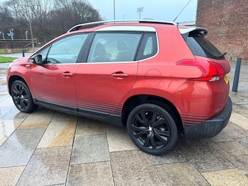 Used Peugeot 2008 2015 for sale - 76913495: Photo