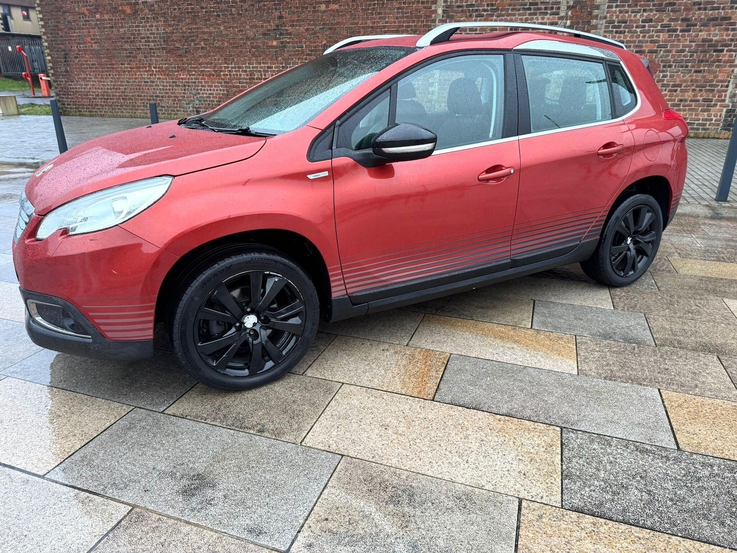 Used Peugeot 2008 2015 for sale - 76913495: Photo 8