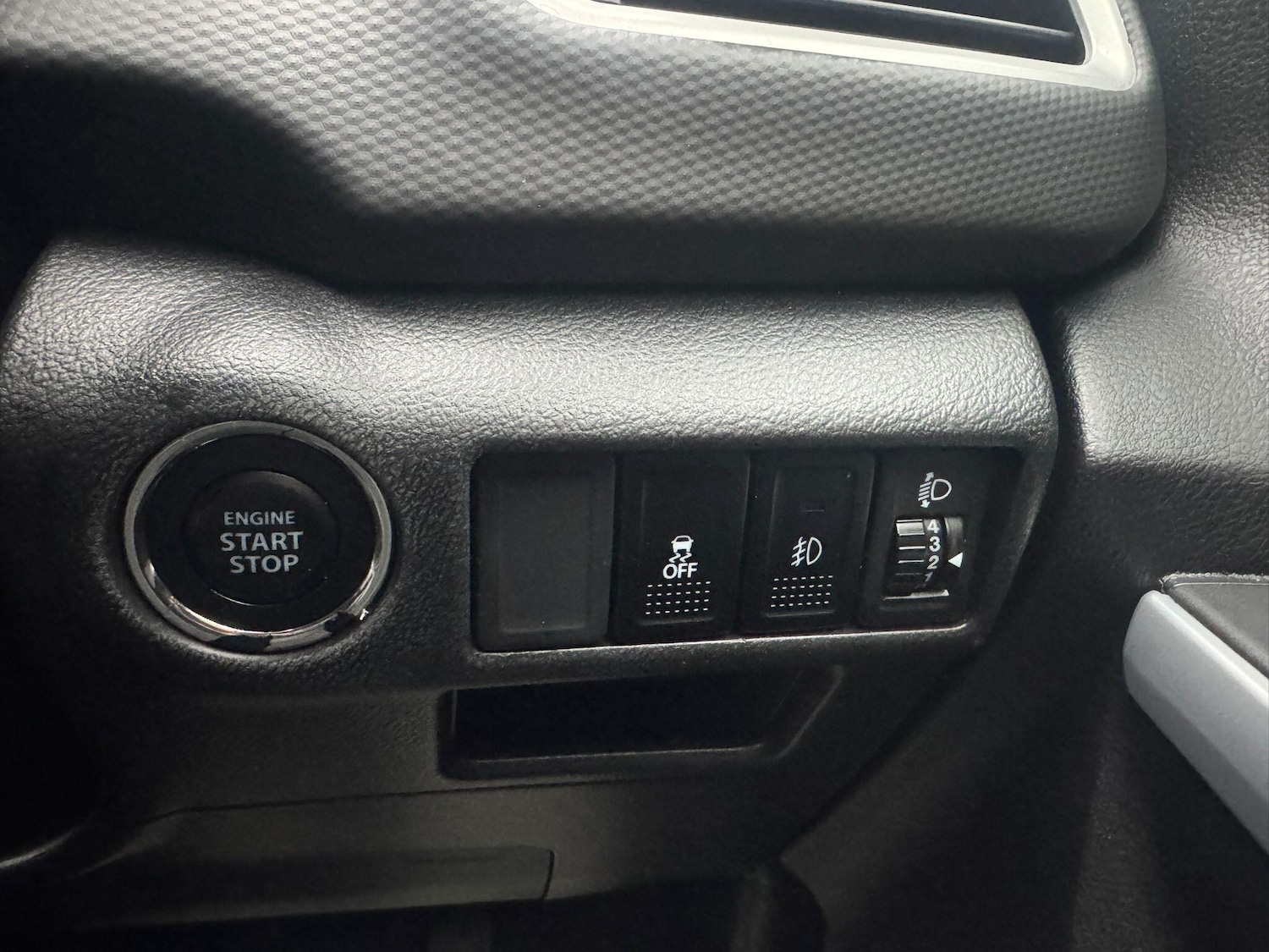 Used Suzuki SX4 S-Cross 2013 for sale - 76886103: Photo 30