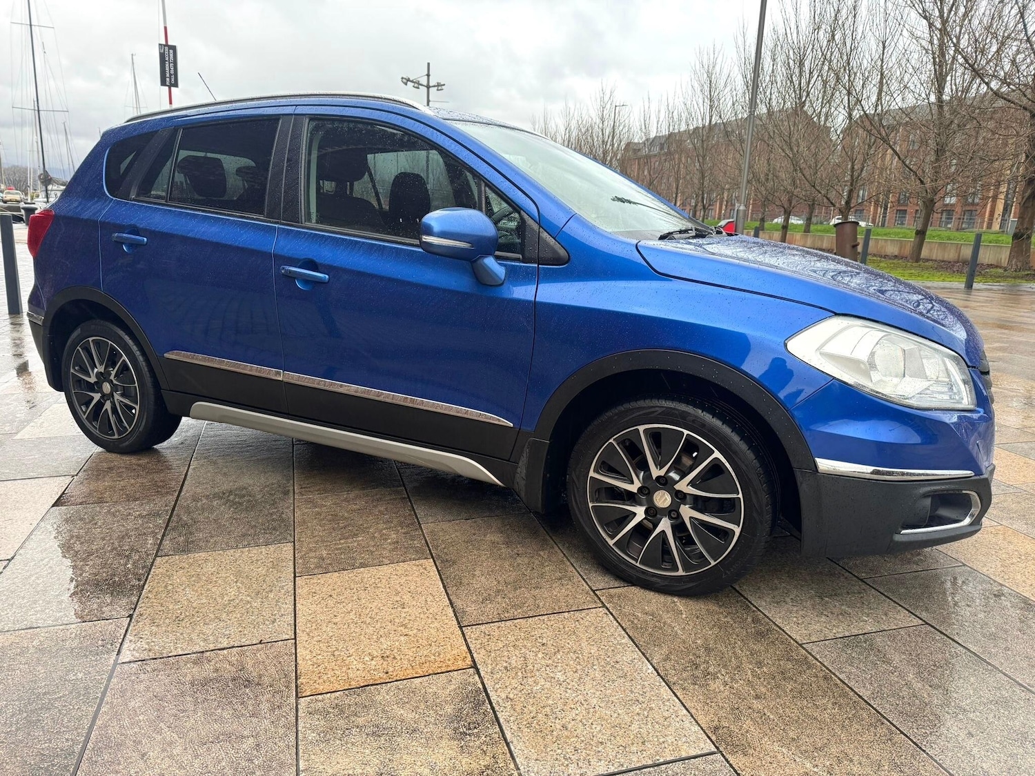 Used Suzuki SX4 S-Cross 2013 for sale - 76886103: Photo 6