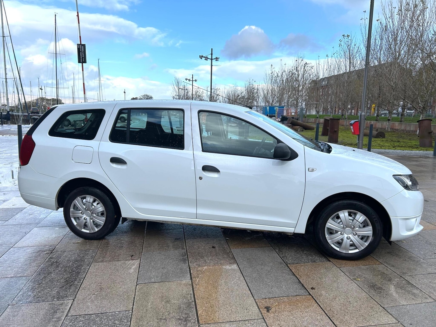 Used Dacia Logan MCV 2015 for sale - 76399250: Photo 12