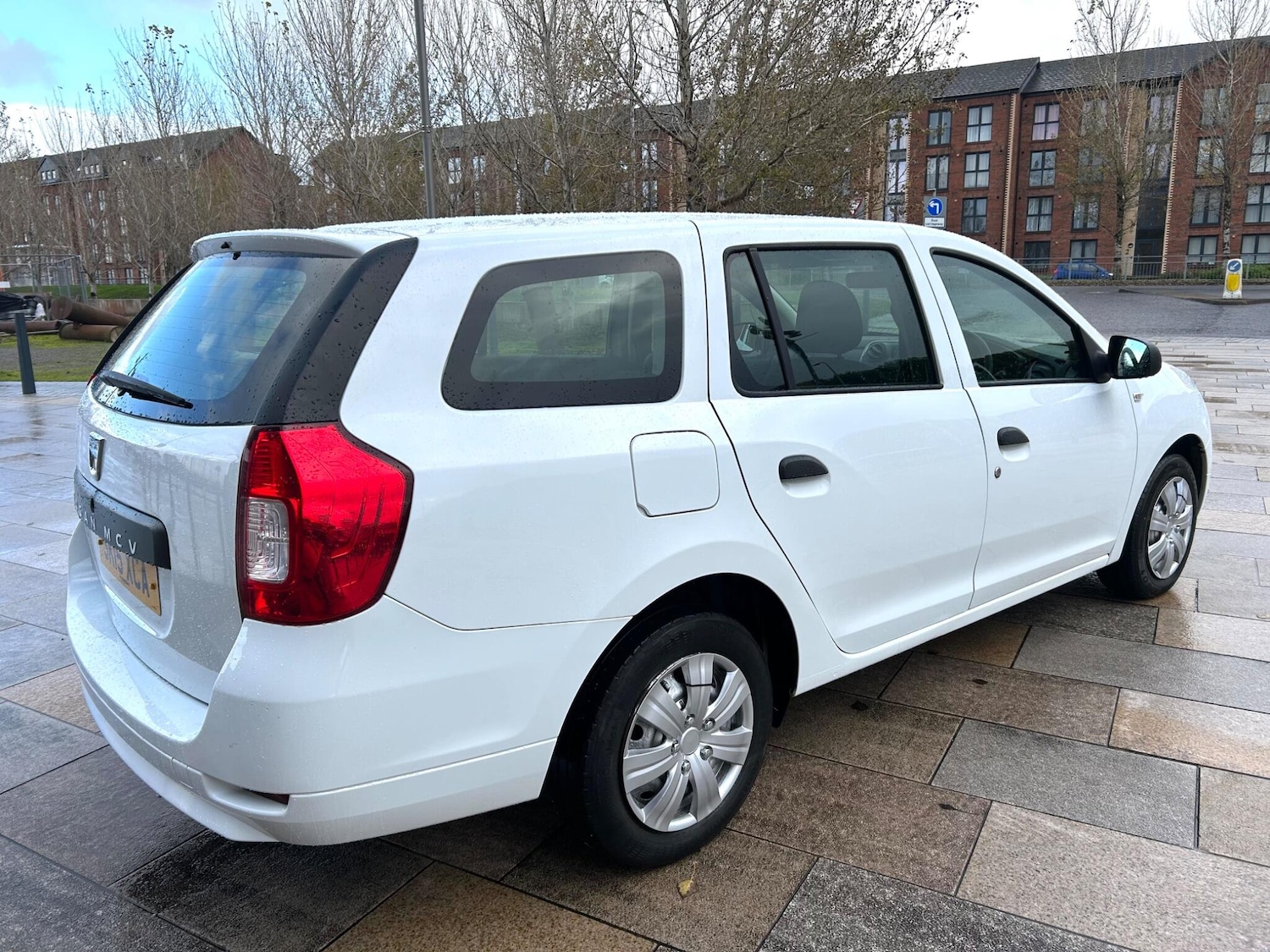 Used Dacia Logan MCV 2015 for sale - 76399250: Photo 14