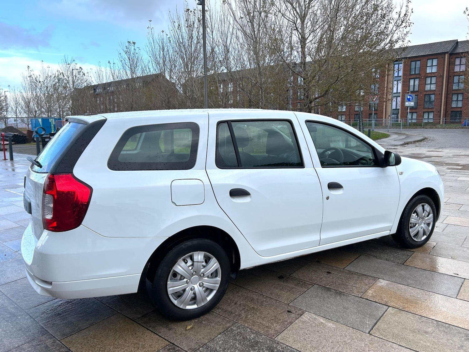 Used Dacia Logan MCV 2015 for sale - 76399250: Photo 21