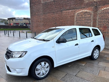 Used Dacia Logan MCV 2015 for sale - 76399250: Photo