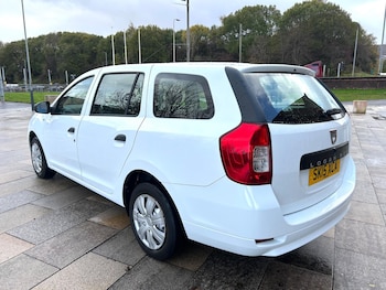 Used Dacia Logan MCV 2015 for sale - 76399250: Photo