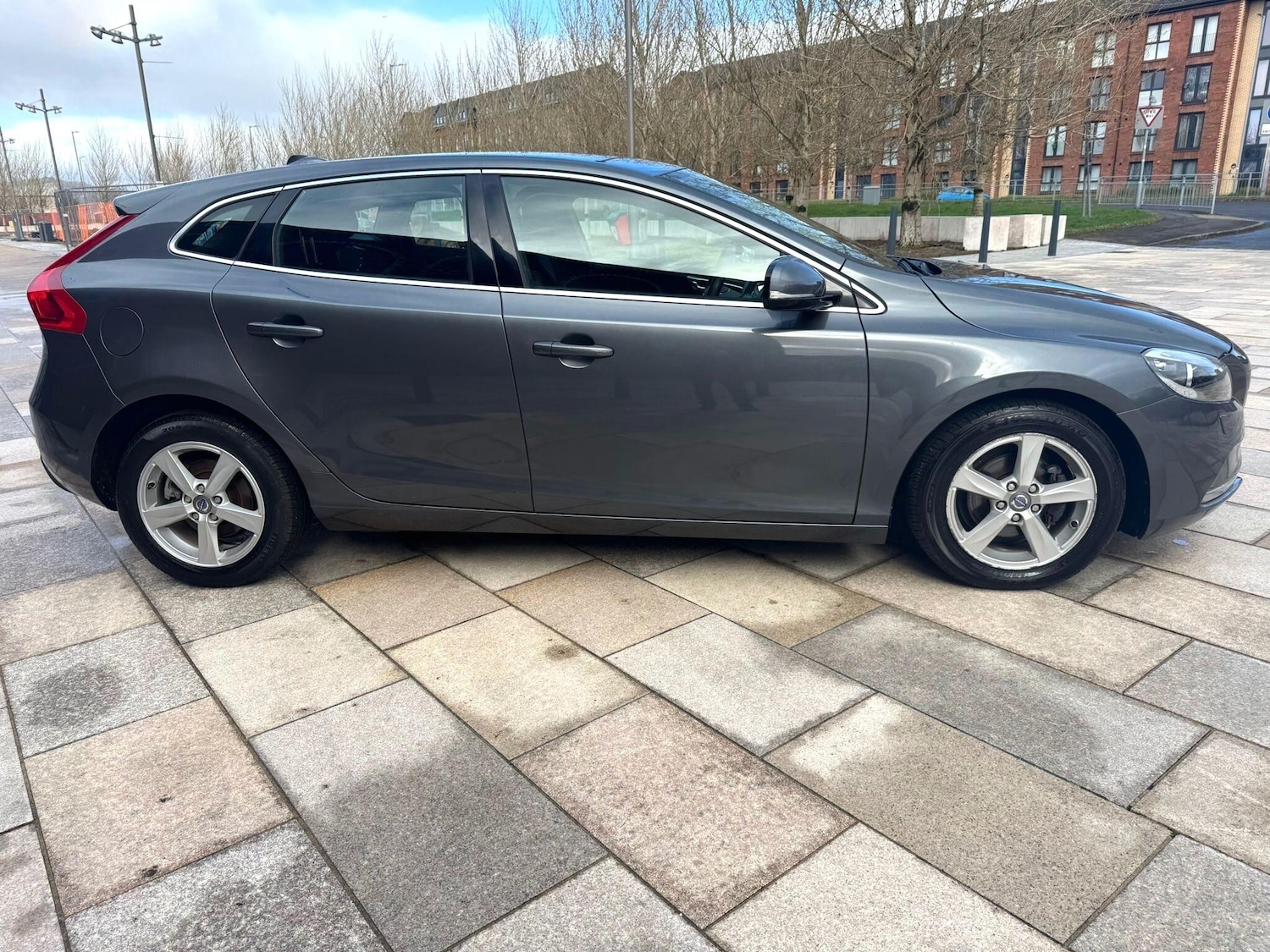 Used Volvo V40 for sale - 78100767: Photo 14