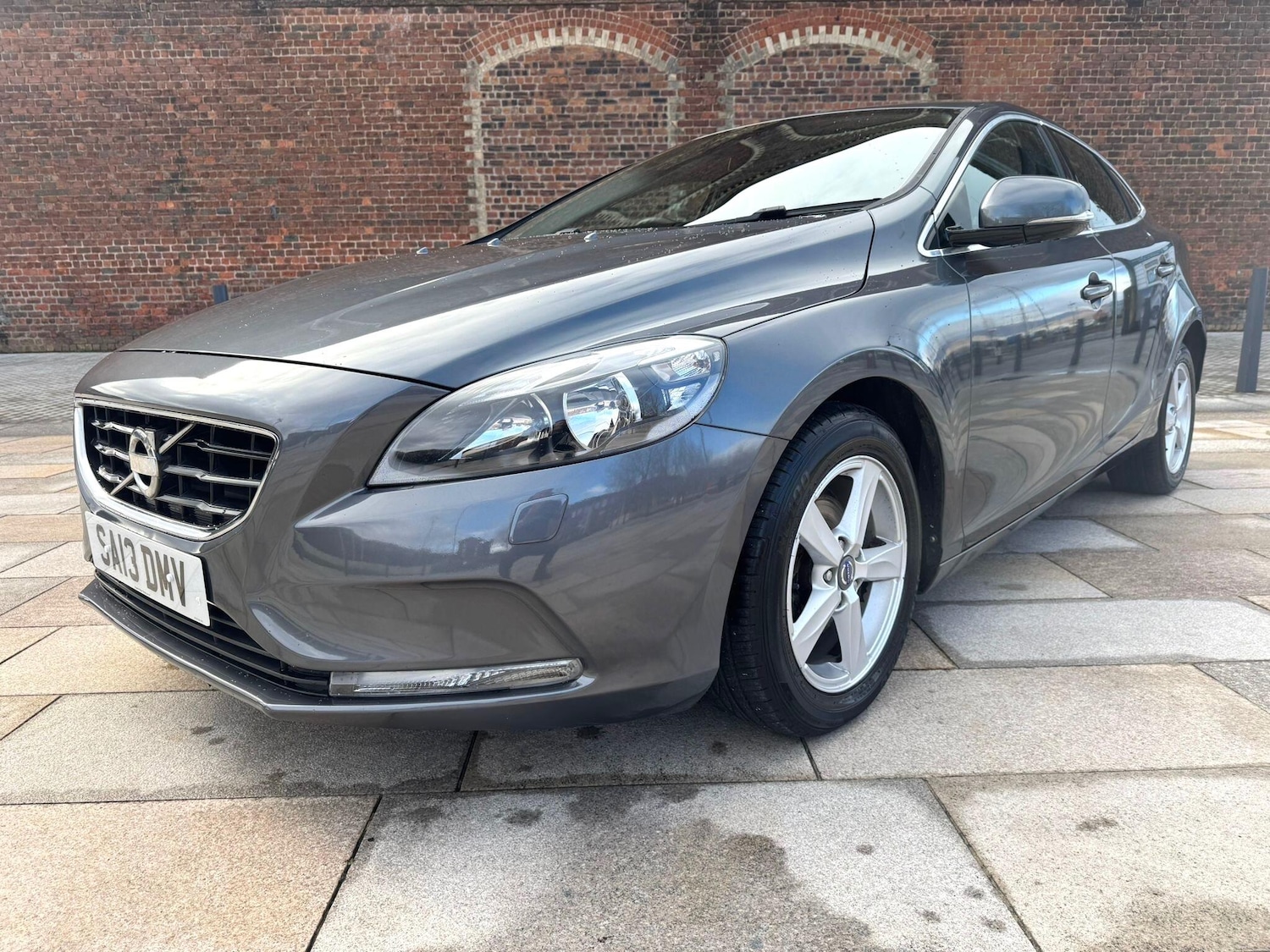 Used Volvo V40 for sale - 78100767: Photo 8