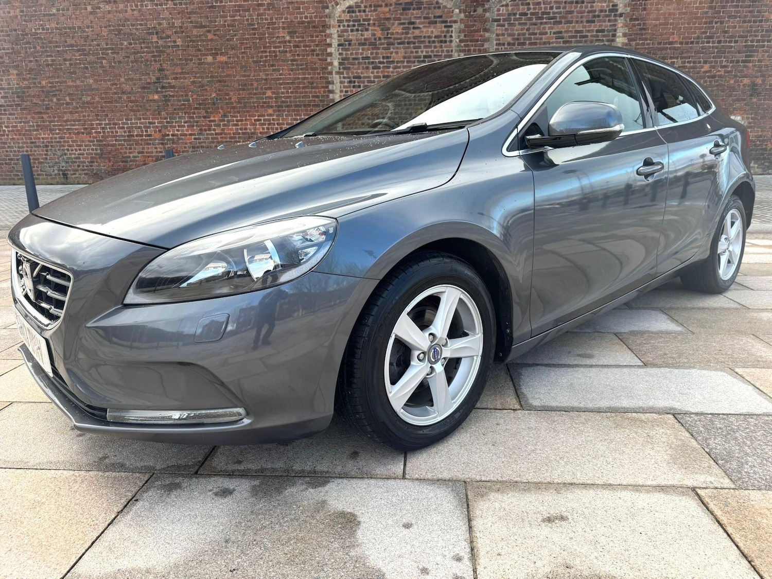 Used Volvo V40 for sale - 78100767: Photo 9