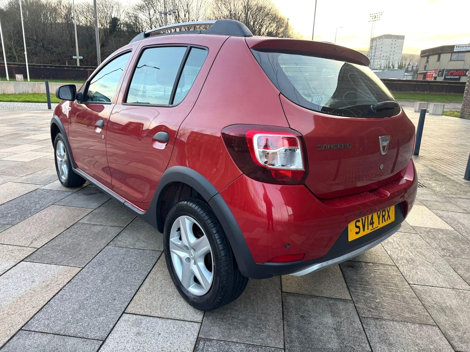 Used Dacia Sandero Stepway 2014 for sale - 76952670: Photo 4