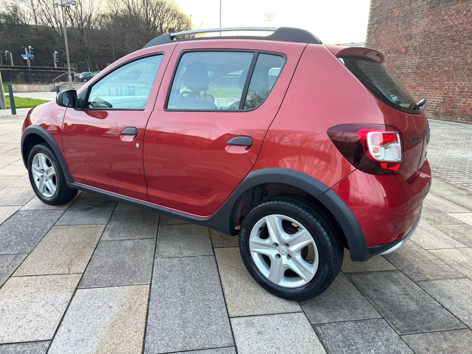 Used Dacia Sandero Stepway 2014 for sale - 76952670: Photo 41