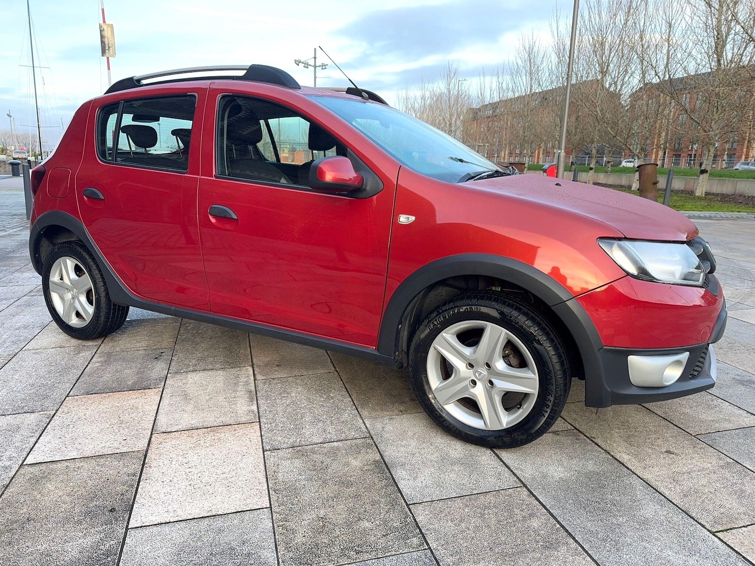 Used Dacia Sandero Stepway 2014 for sale - 76952670: Photo 5