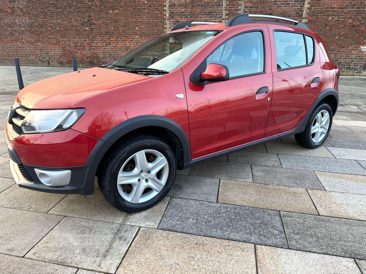 Used Dacia Sandero Stepway 2014 for sale - 76952670: Photo 7