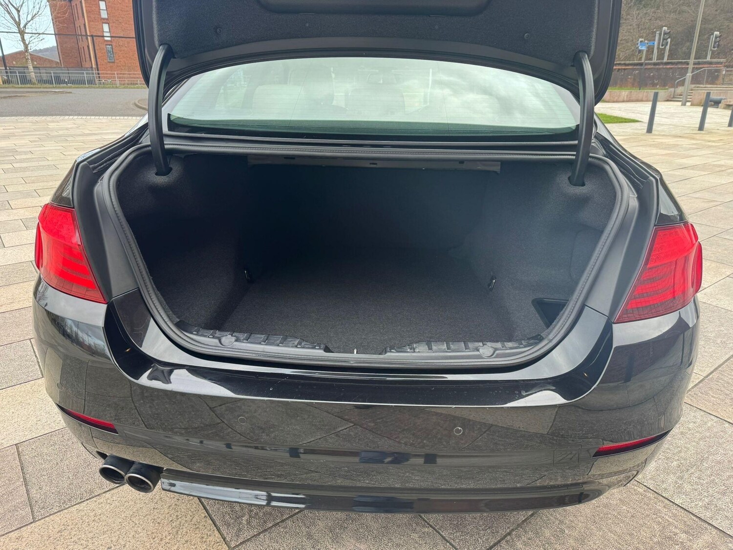 Used BMW 5 Series 2013 for sale - 77839050: Photo 25