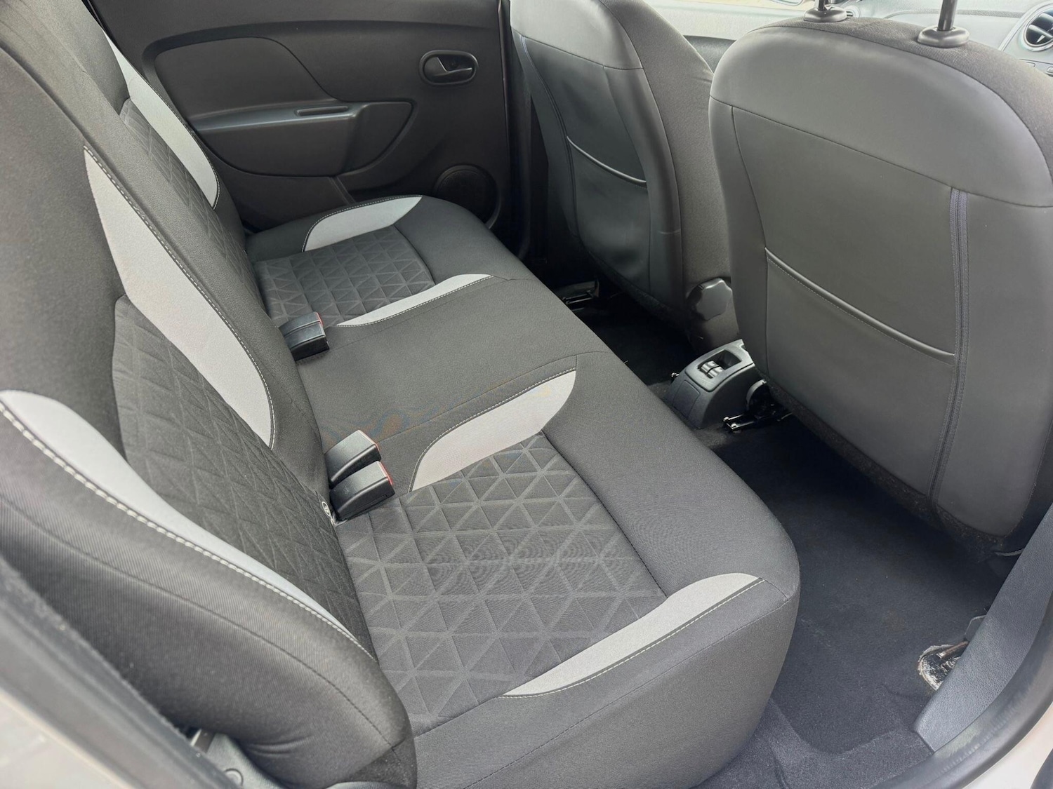 Used Dacia Sandero Stepway for sale - 77823943: Photo 29